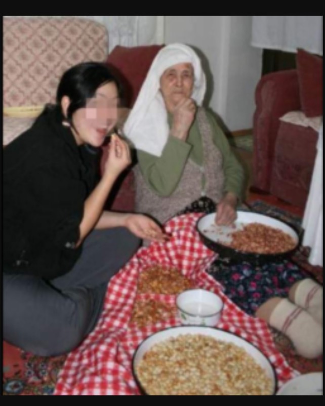 ‘Dok smo bile male, sestra i ja smo svaku novu godinu čekale i slavile kod bake i dede’