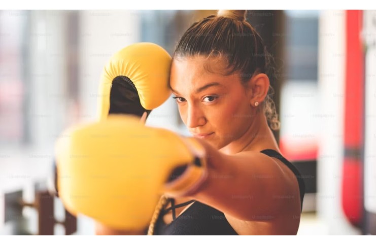 DOSTOJANSTVO U TRŽNOM CENTRU