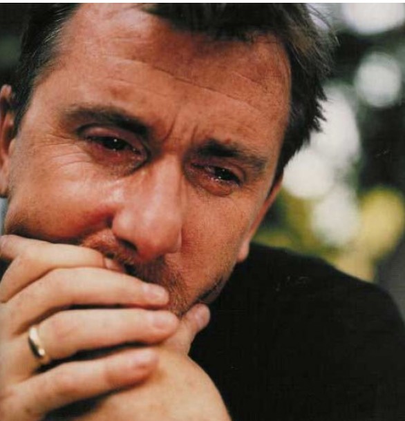 “Iznenada su mi počele stizati poruke sa nepoznatog broja, tipa, ej ljepotice da se vidimo”