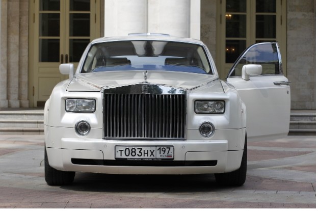 Kada se prošlost pojavi pred oltarom: Rebeka pokazala bivšem mužu istinu koju je godinama skrivala