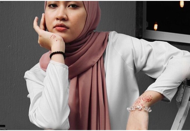 “Mi nismo bili različiti – bili smo ljudi”: Inspirativna priča nane Zibe o suživotu sa pravoslavnim sveštenikom