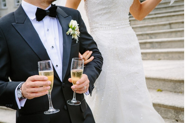 Neočekivani trenutak na vjenčanju koji je unio radost i opuštenu atmosferu