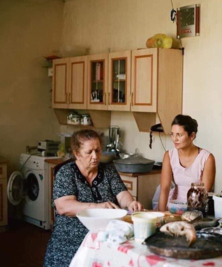 Najstarija priča o svekrvi i snahi: Kad se otrov krije u srcu žene, evo šta se dešava…