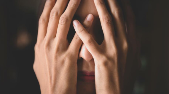 4 prirodna leka protiv glavobolje: Vraćaju u normalu, opuštaju i nemaju negativne efekte