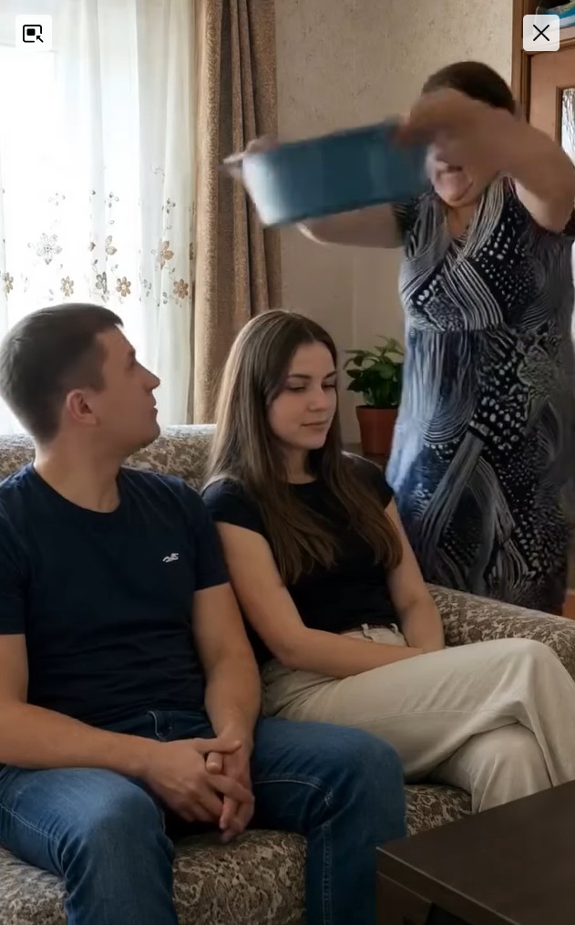 Majka je svaku devojku svog sina stavljala pred zastrašujući test sa zmijama: Ana je reagovala potpuno drugačije