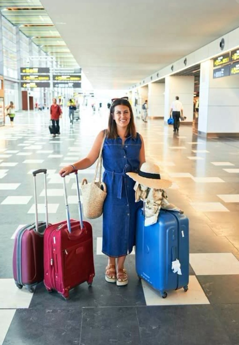 Baka joj je spakovala ajvar za Beč, a onda je carinik otvorio teglu: Poruka skrivena unutra rasplakala je celu porodicu